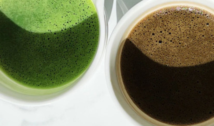 Matcha vs Café : le duel des matinées modernes